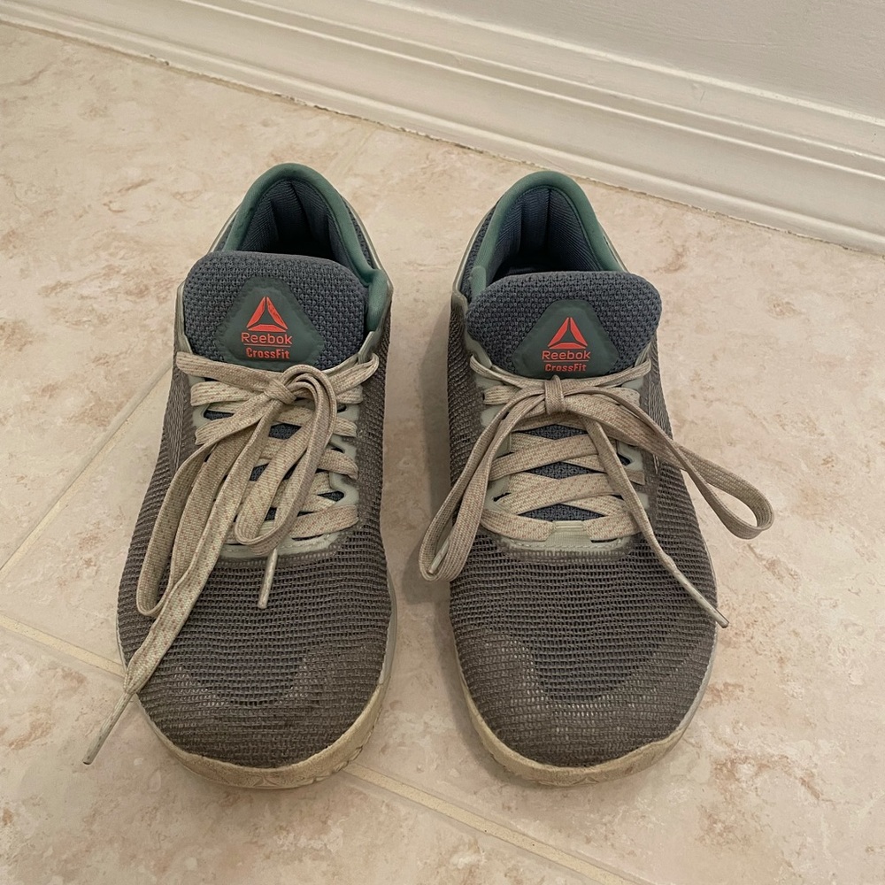 Reebok Women Nano 9 Cross Trainer Shoes. Size 7. Cool Shadow/Storm Glow/Silver